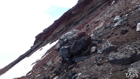 巨大な火山弾