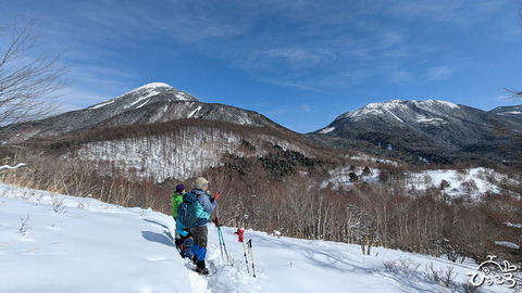 北八ヶ岳の山々_021320736