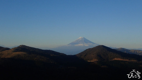 魂の山と富士山_PC153247