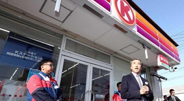 悲報 サークルkオーナーさん ファミマにして失敗した と咽び泣いてしまう 終国速報 もう終わりだよこの国