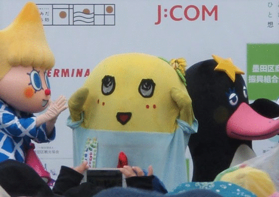 ふなっしー 輝美と4匹の猫たちのお気楽な日々 ふなっしー 輝美と4匹の猫たちのお気楽な日々
