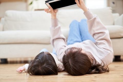 移動時間に映画を観たいアマゾンタブレット