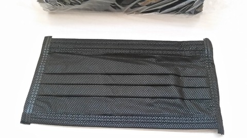 1ダイソー幻のマスク不織布マスクブラック