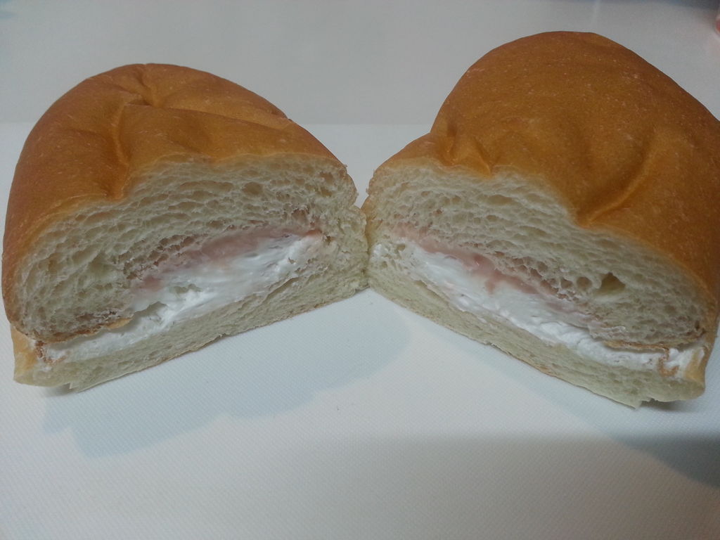 福田パンの組み合わせ イチゴミルククリームとホイップクリーム ぴんくぴっぐ備忘録 岩手盛岡生活ブログ