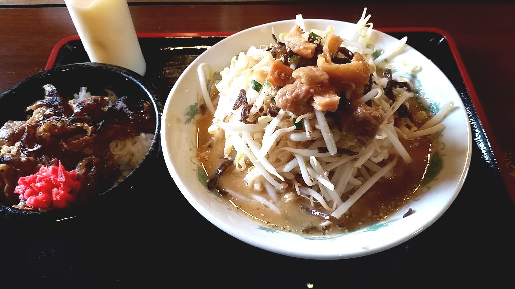 鉄砲らーめん 花巻らーめんバガボンド本店 お得なセットメニュー が食べ応え抜群だった という話 ぴんくぴっぐ備忘録 岩手盛岡生活ブログ