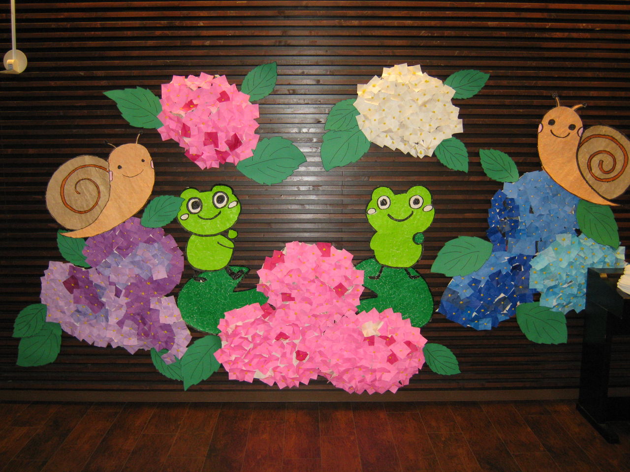 ６月の壁画 黒うさぎの今日この頃