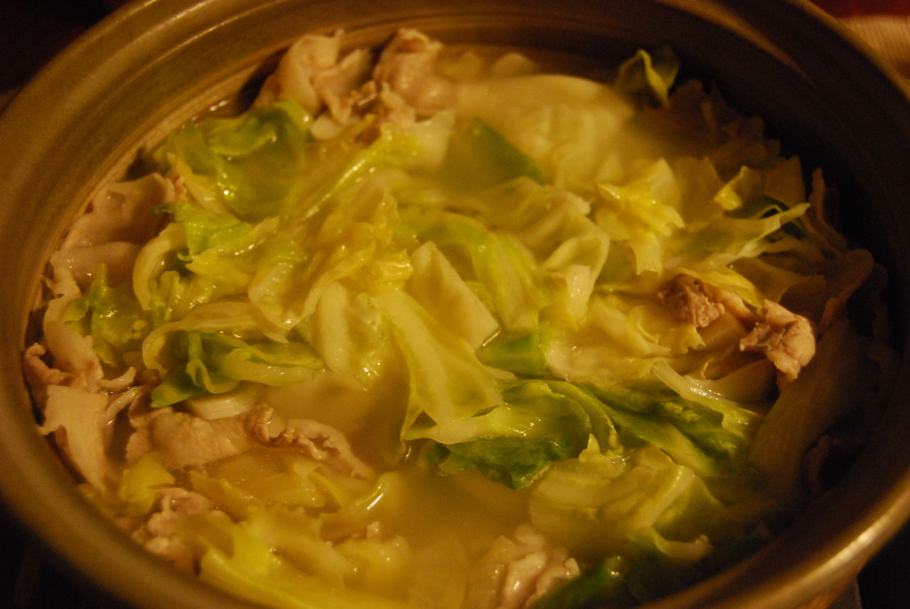 M S Dining Table 鎌倉の食卓とレシピ キャベツと豚バラの塩ニンニク鍋 鍋レシピ021