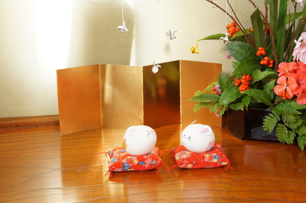 お正月の縁起物千両と万両簡単に増やして実を楽しむ ピノ子の庭 お正月の縁起物千両と万両簡単に増やして実を楽しむ ピノ子の庭