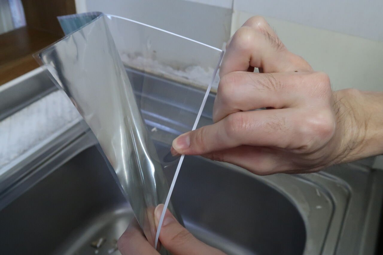 簡単綺麗モザイクブリックタイルシールで蘇る台所の壁紙の貼り方 ピノ子の庭