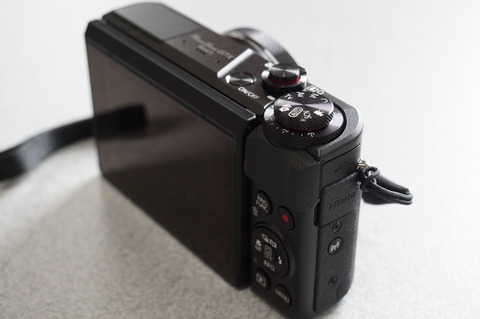 Canon G7 Xのモニター部分2