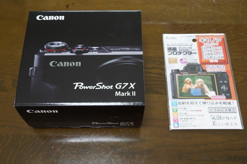 カメラと保護フィルム