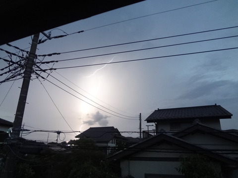 20180825雷2