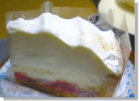 藤島町 いづみや さんのケーキ Pipikoのお弁当日記