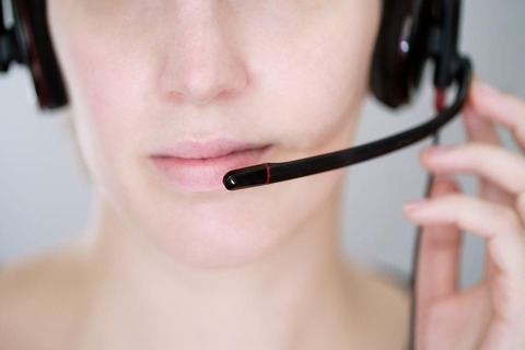 call-customer-service_925x