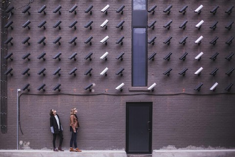 women-with-surveillance-cameras_925x