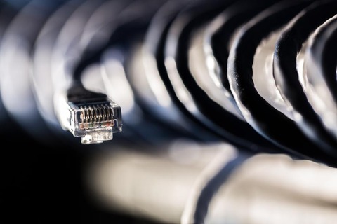 network-server-cable-end_925x