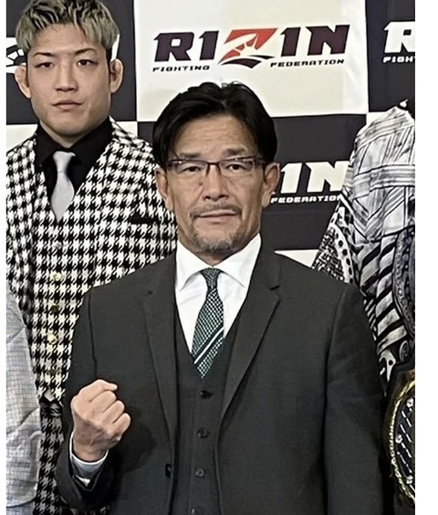 C6EA51C6-7DA1-453F-8365-CDD21B229F1B