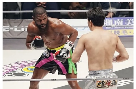 CBCDFB97-DC1C-4AB4-9A48-889B9B7ED4EE