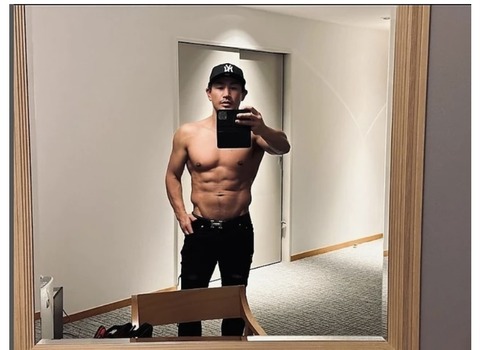 68C418C5-3137-4611-9262-3BE5EA992A3F