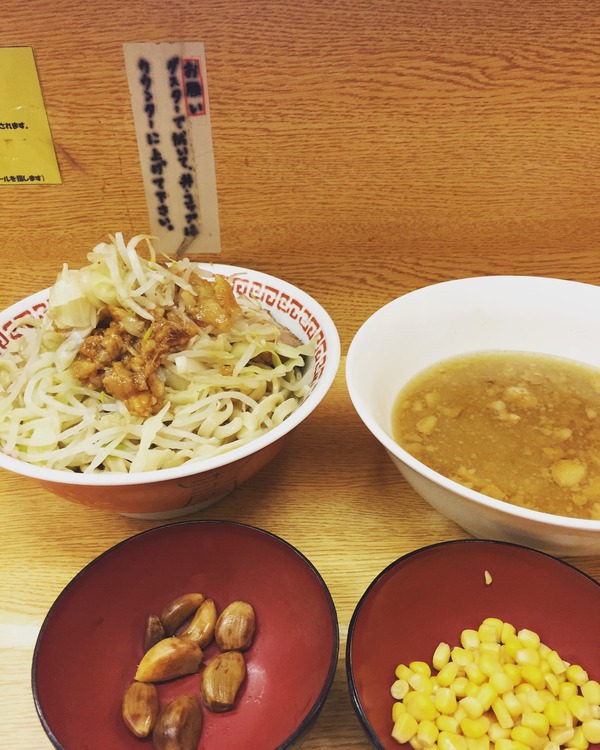 20160501_053936618_iOS