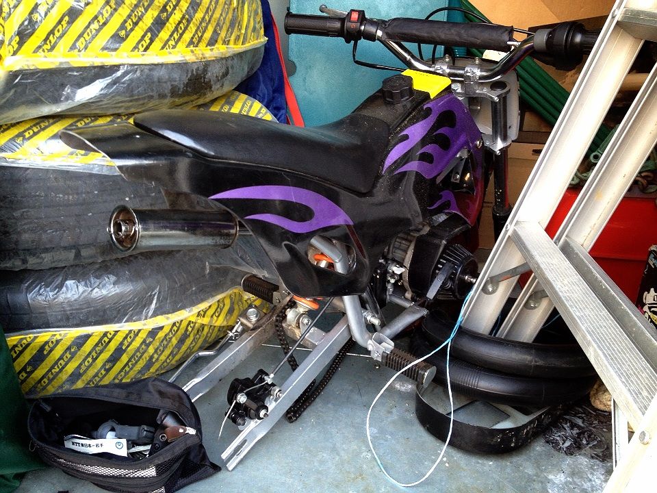 ポケバイタイヤ交換 ぴろっち記