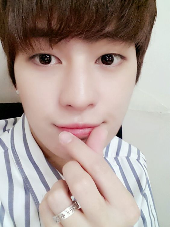 UP10TION 업텐션 コギョル 고결 KOGYEOL 画像1 : ぴよぴよにっき