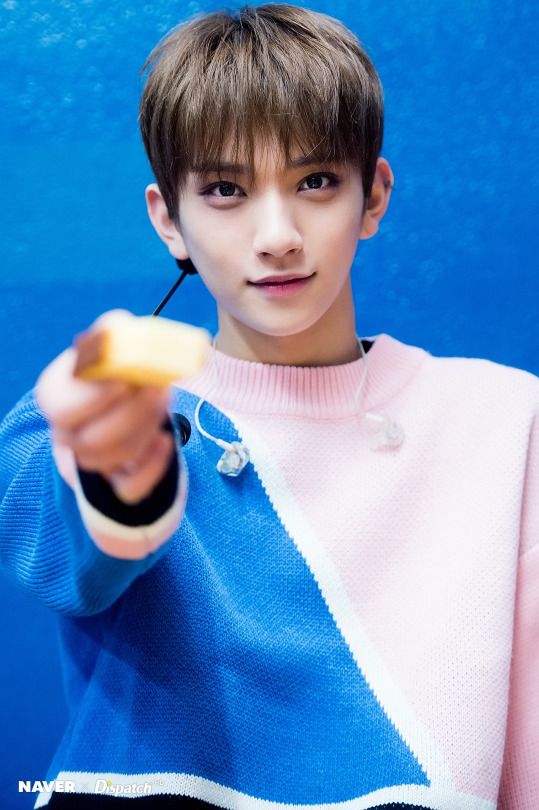 SEVENTEEN ジョシュア　生写真 SEVENTEEN (세븐틴)/JOSHUA(ジョシュア) 画像6 : ぴよぴよにっき