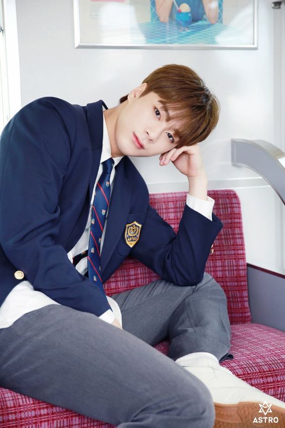 ASTRO ムンビン 문빈 画像3 : ぴよぴよにっき