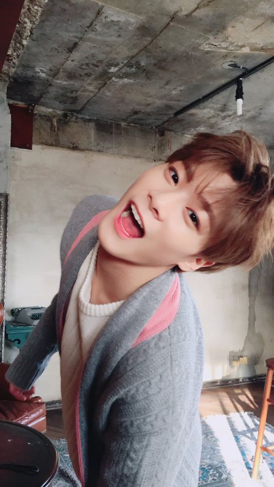 ASTRO ムンビン 写真2枚 ASTRO ムンビン 画像2 : ぴよぴよにっき