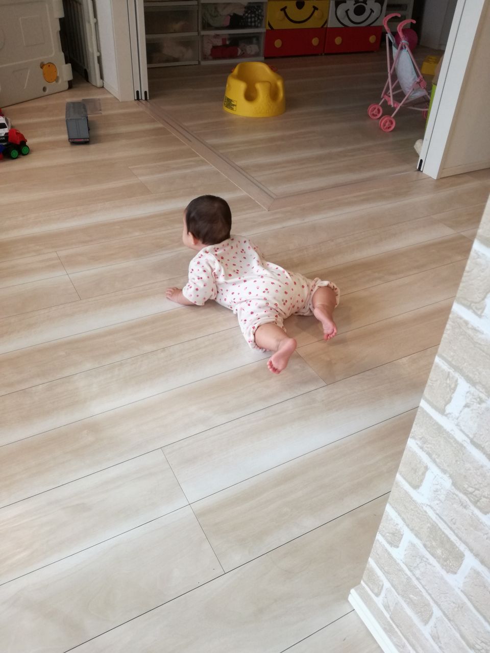 生後8ヶ月 動かない赤ちゃん ぴよぴよくらし