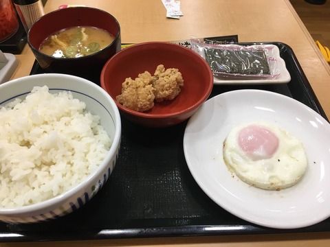 【画像】なか卯の朝定食のコスパｗｗｗｗｗｗｗｗｗｗ