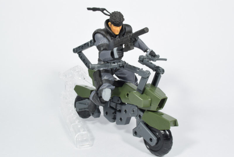 マシンライダーとリボルテック スネーク