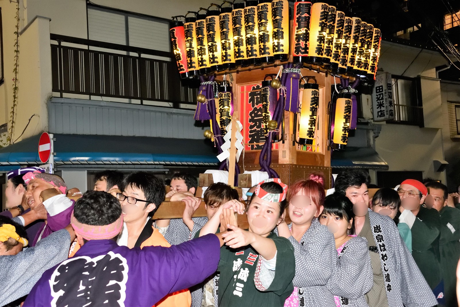 468 成宗須賀神社例大祭 その2 旅客機と周辺生物の写真 468 成宗須賀神社例大祭 その2 旅客機と周辺生物の写真