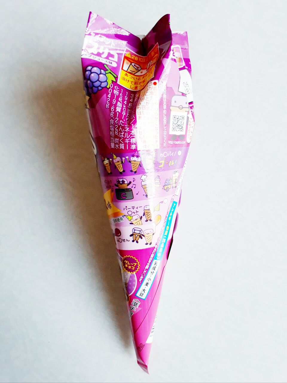 グリコ ジャイアントカプリコ グレープジュース味 パン食べたよ