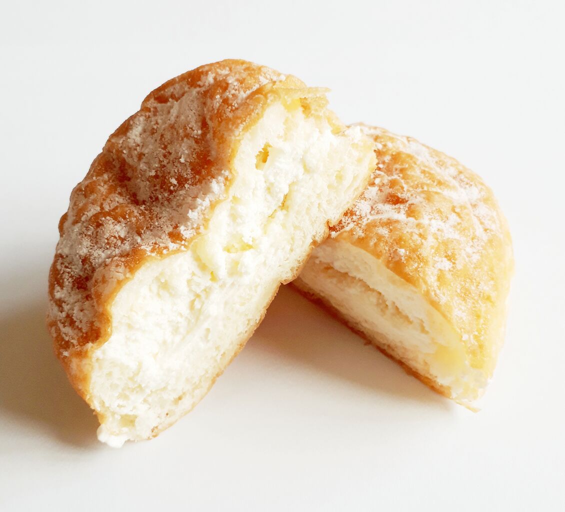 ヤマザキ クリームドーナツ カスタードホイップ パン食べたよ