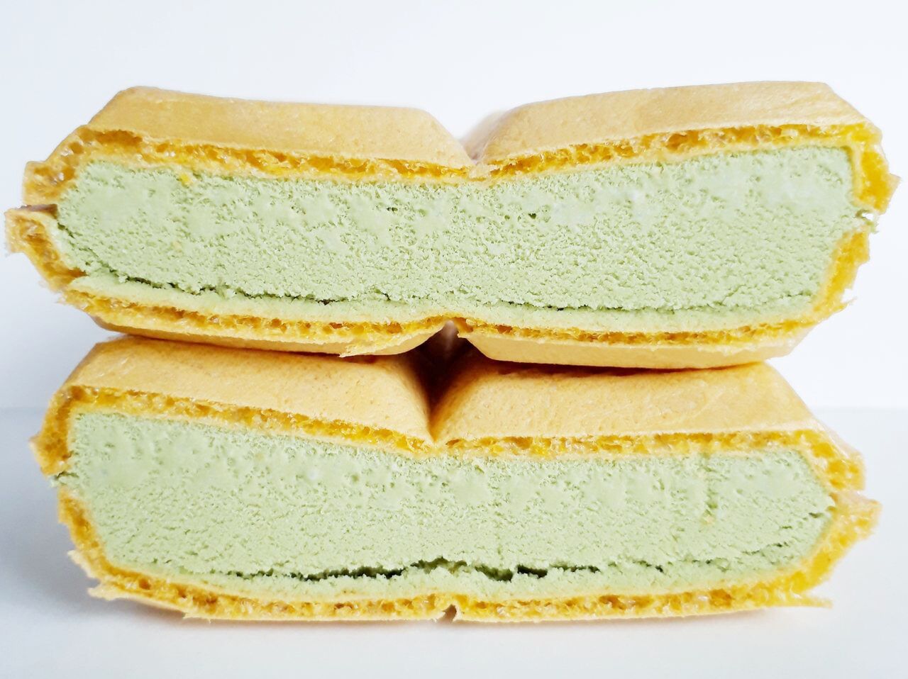 ロッテ モナ王 宇治抹茶 パン食べたよ