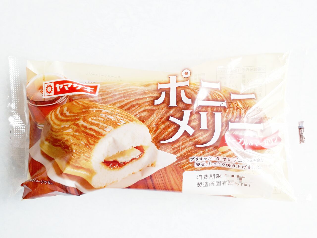 ヤマザキ ポニーメリー メープル マーガリン パン食べたよ