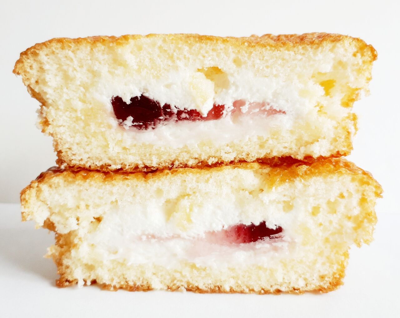 ロッテ カスタードケーキ クリームチーズケーキ ベリー仕立て パン食べたよ