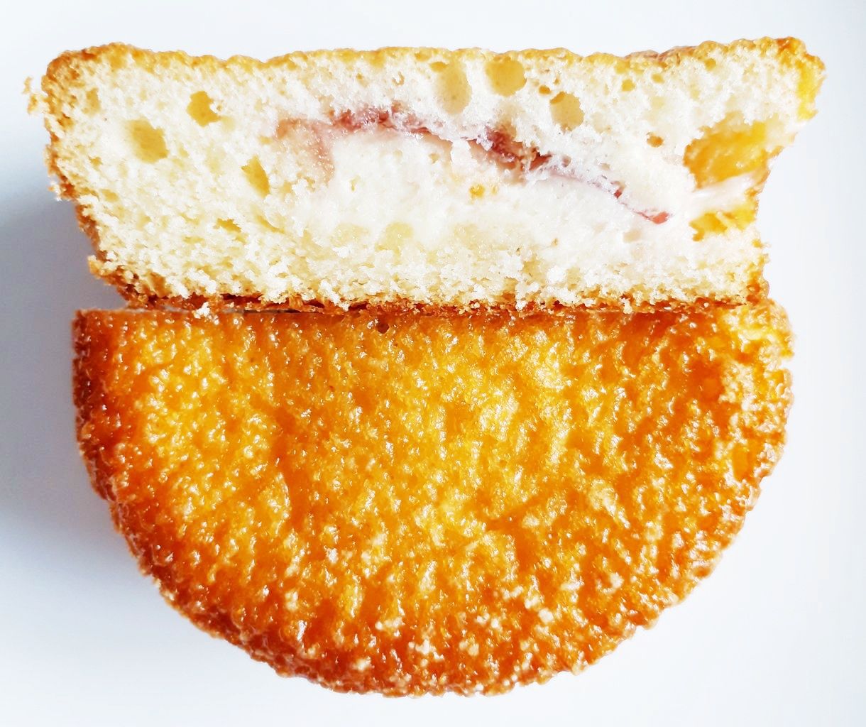 ロッテ カスタードケーキ ベリーと生クリームのパンケーキ仕立て パン食べたよ