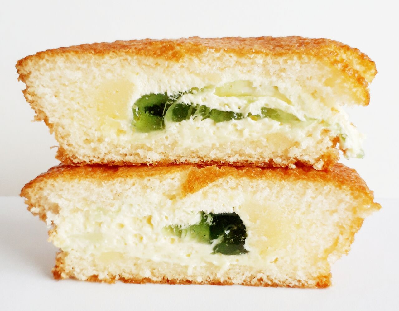 ロッテ ことりっぷ カスタードケーキ 茶茶の間の抹茶チーズケーキ パン食べたよ