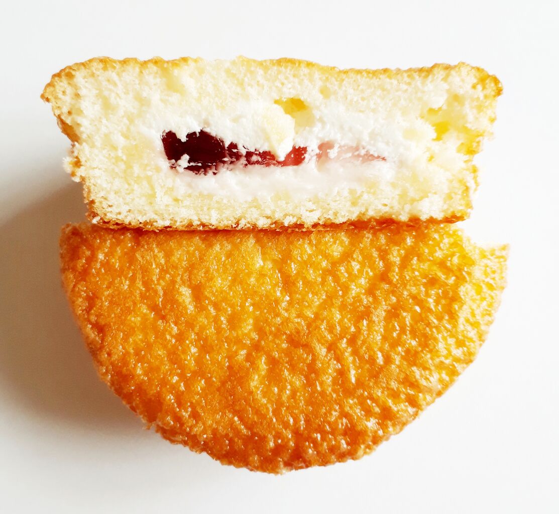 ロッテ カスタードケーキ クリームチーズケーキ ベリー仕立て パン食べたよ