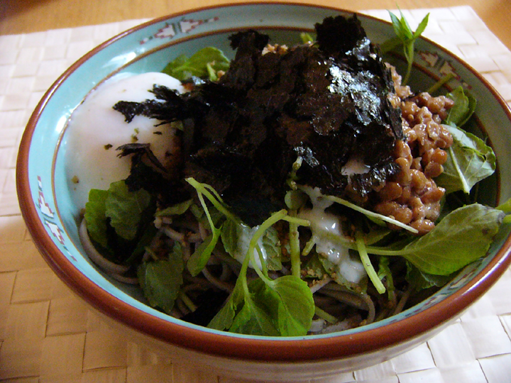 大葉 間引き菜で蕎麦を プランターマニアックス