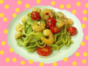 小松菜麺の生うどんパスタ風★