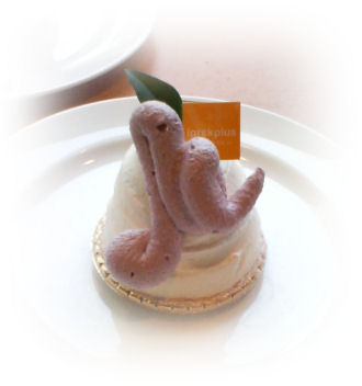 イグレックプリュスカシスモンブラン
