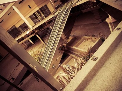abandoned_malls_04