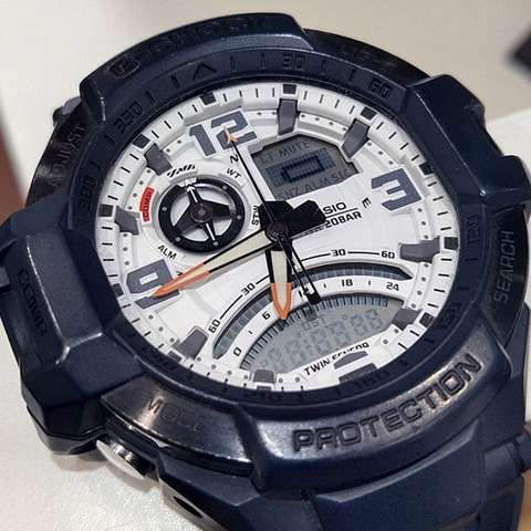 CASIO　Ｇショック　電池交換