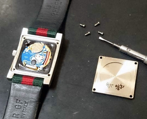 GUCCI-グッチの腕時計電池交換1