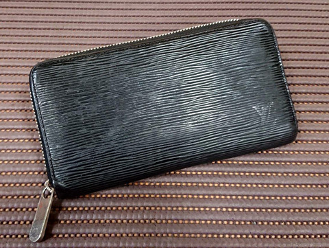 ルイヴィトン 財布修理 ファスナー交換7