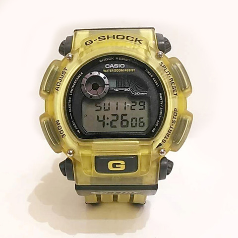 時計の電池交換G-SHOCK3