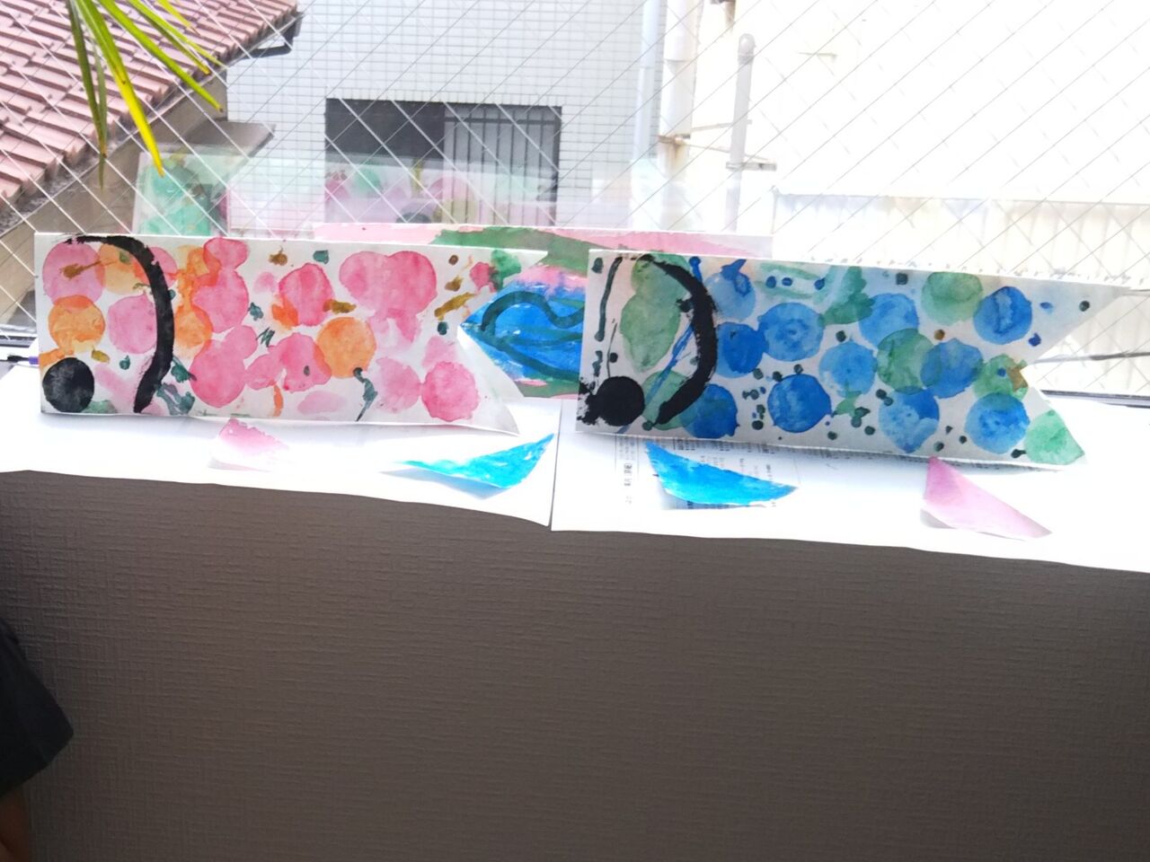 ダンボールや空き箱で作った 手作りおもちゃ ドラムセットとこいのぼり 子どもと仕事と子育てと病気とわたし